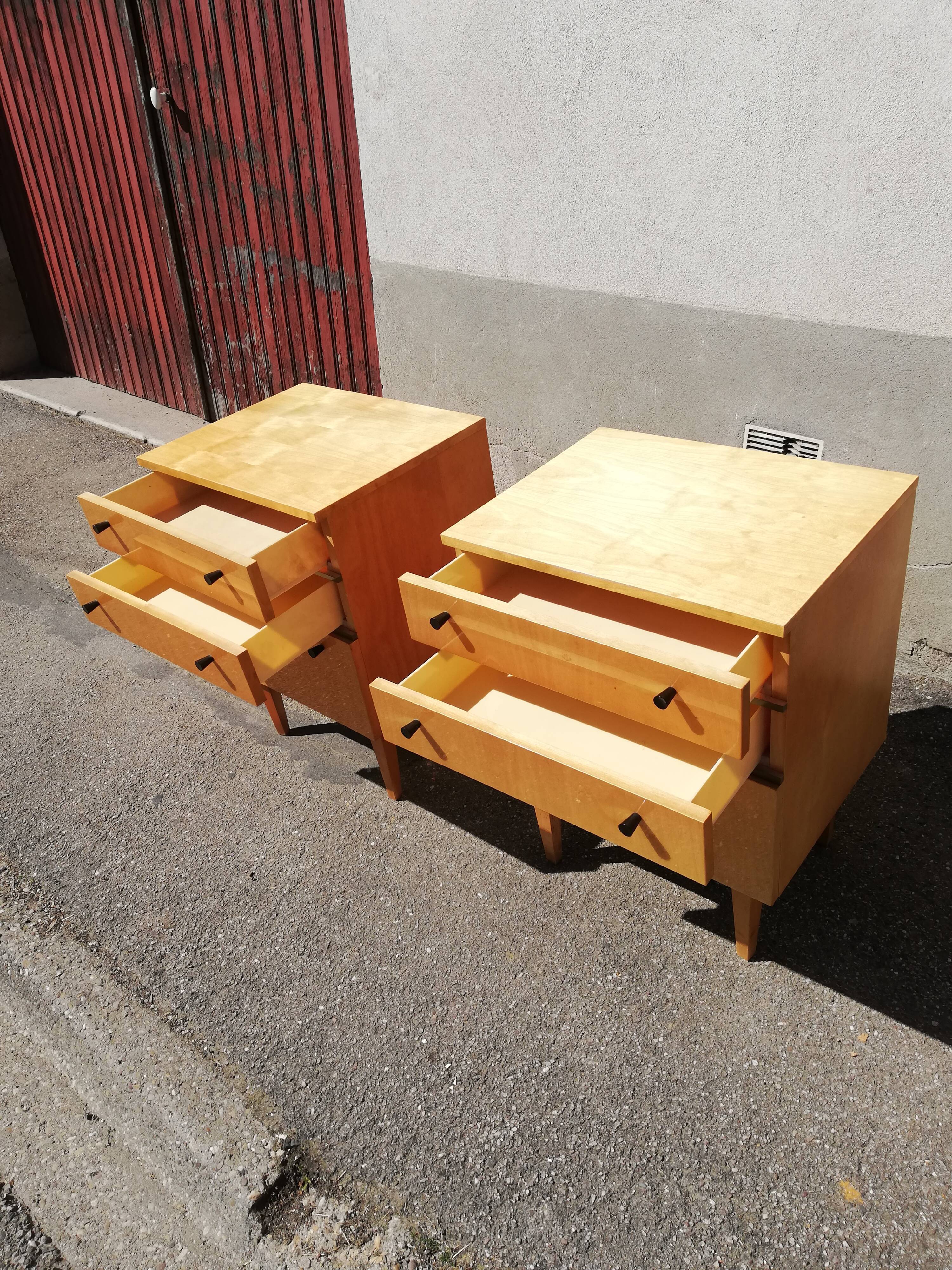 Paire de chevets vintage bois clair