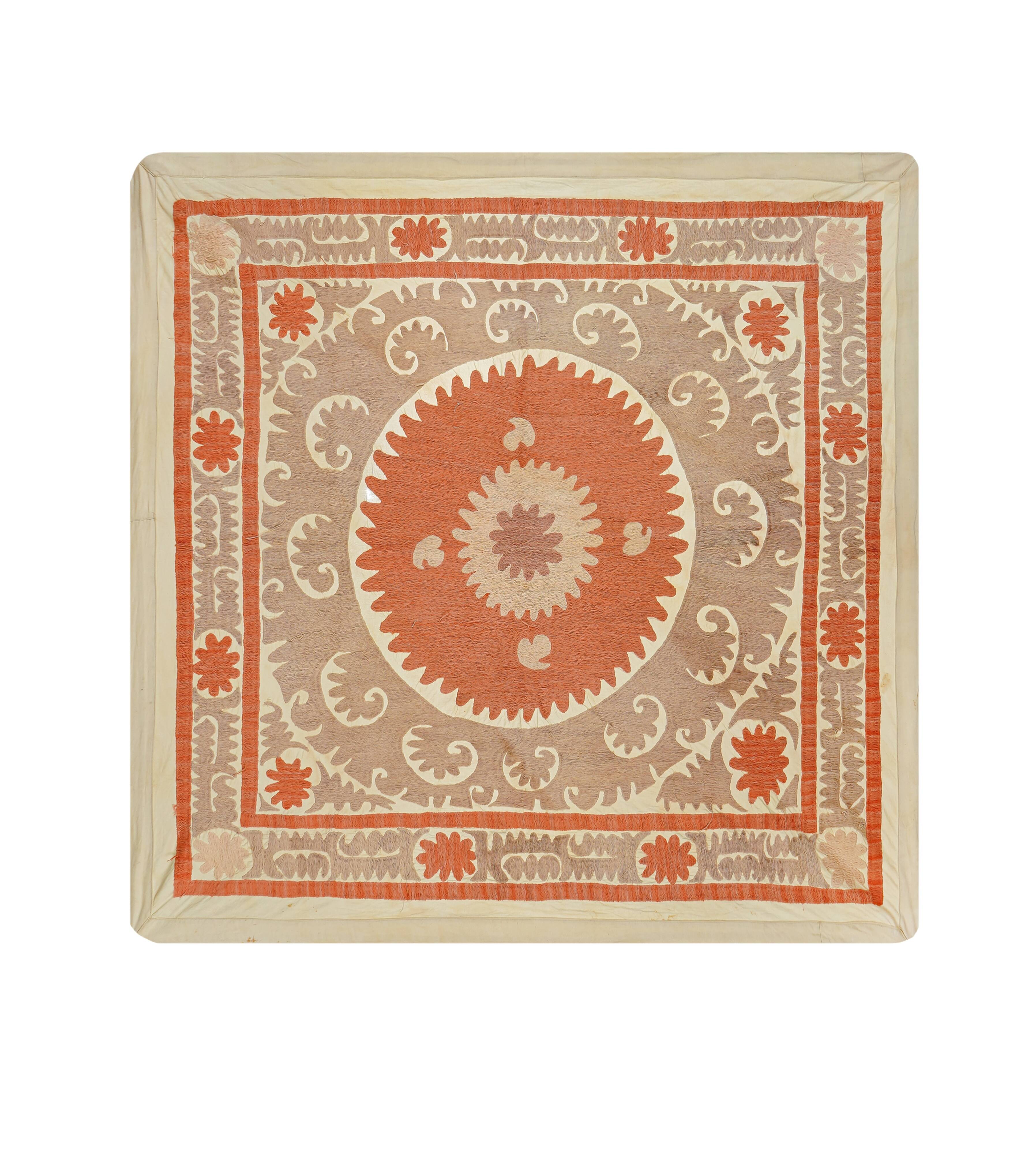 Vintage Turkish hand-knotted rug 140x145 cm