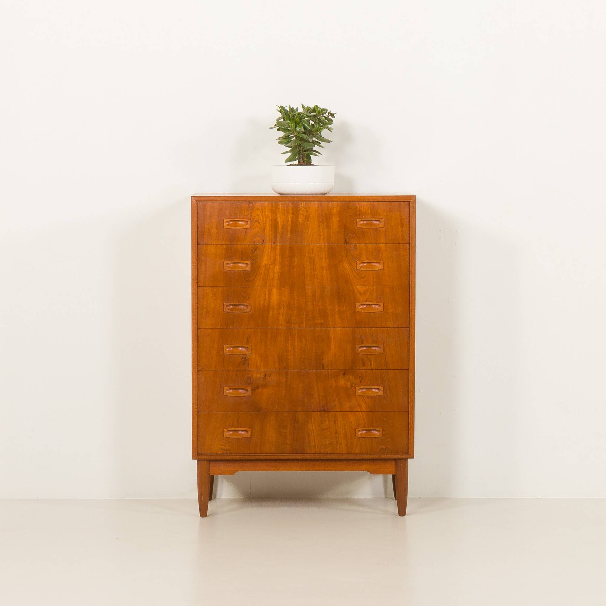 Commode vintage en teck, style moderne du milieu du siècle, Danemark, années 1960