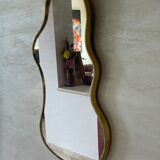 Corrugated mirror