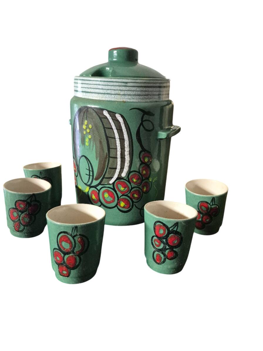 pot + enamelled ceramic sangria glasses
