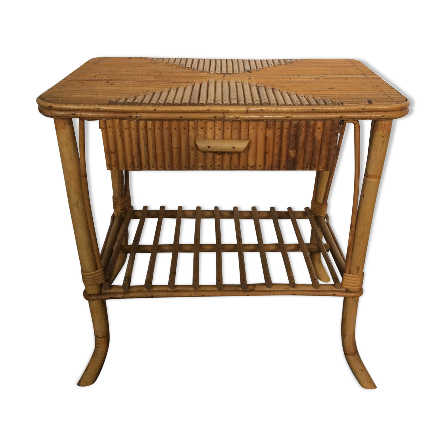 Table de chevet