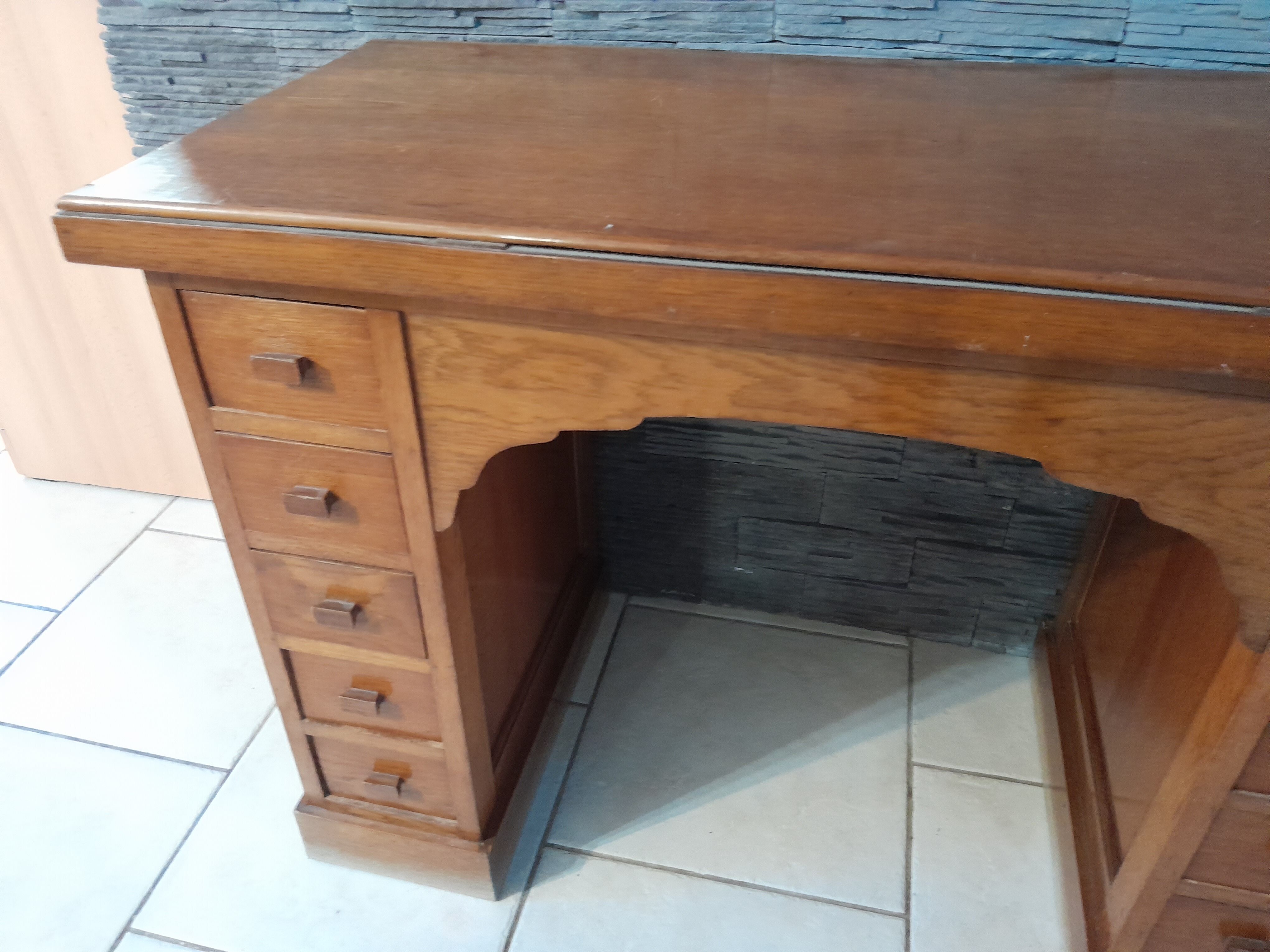 Ancien meuble de métier ou bureau vintage