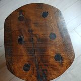 Tabouret tripode très ancien
