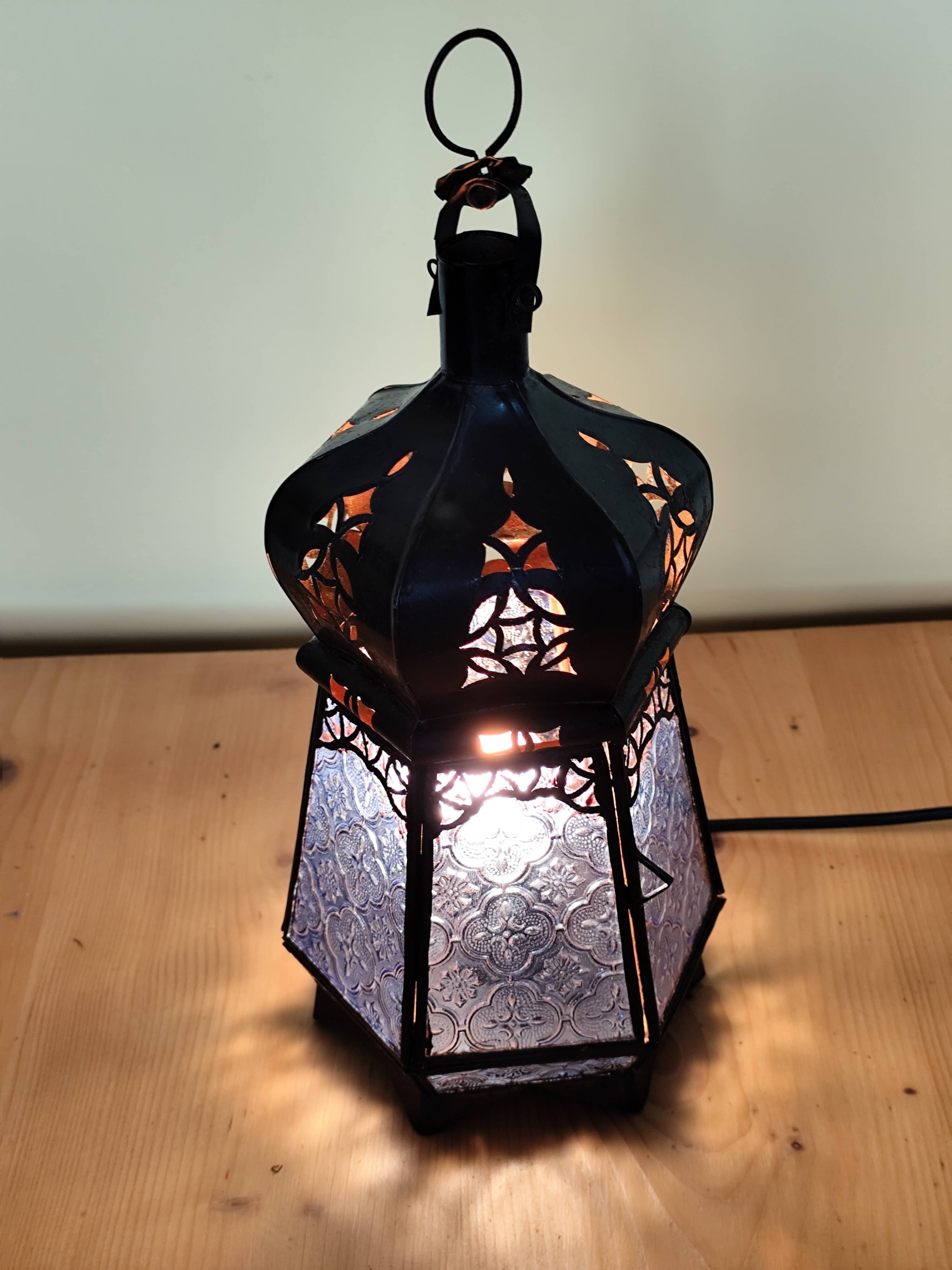Blue hexagonal Moroccan lantern table lamp