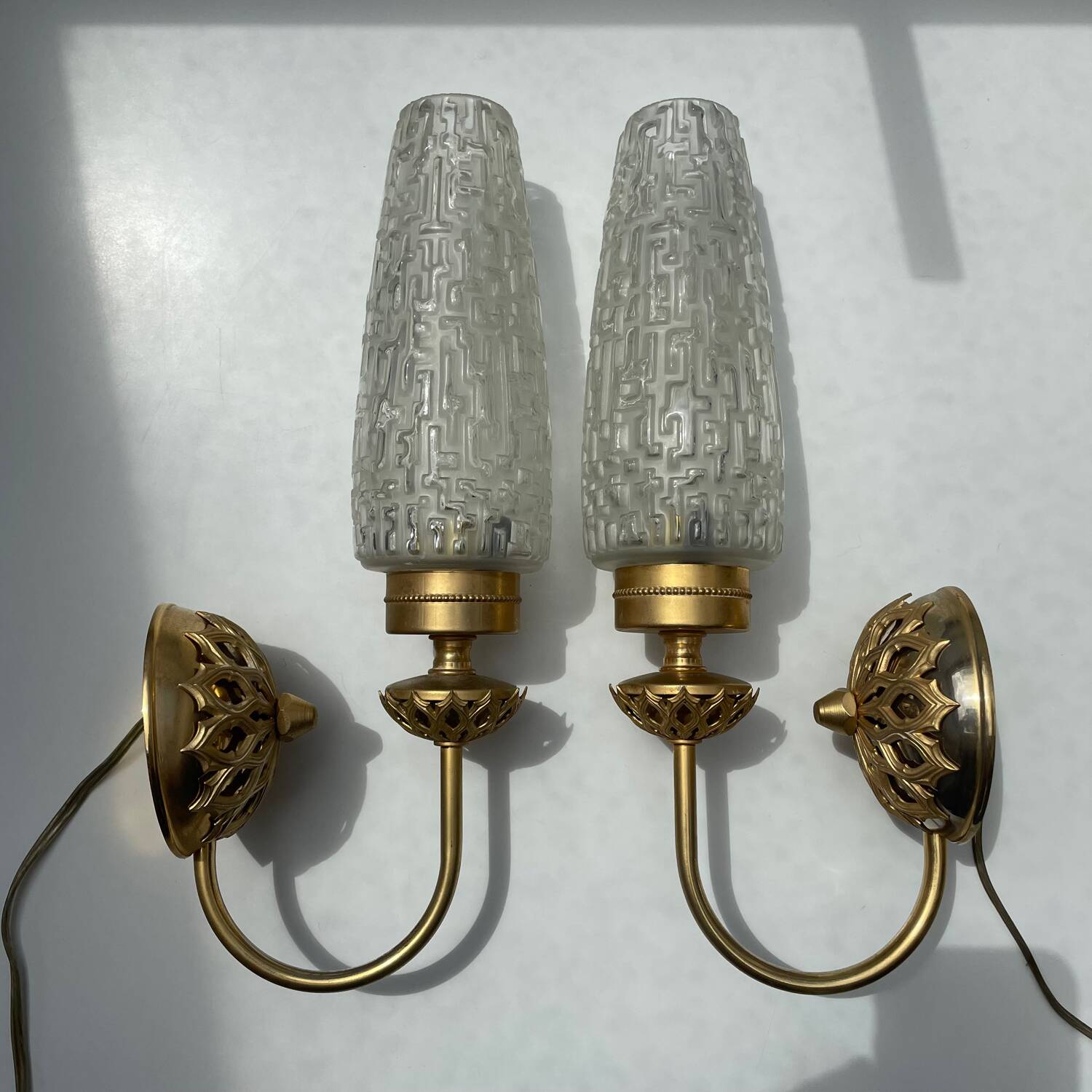 Paire d'appliques en laiton France