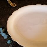 Plat en porcelaine