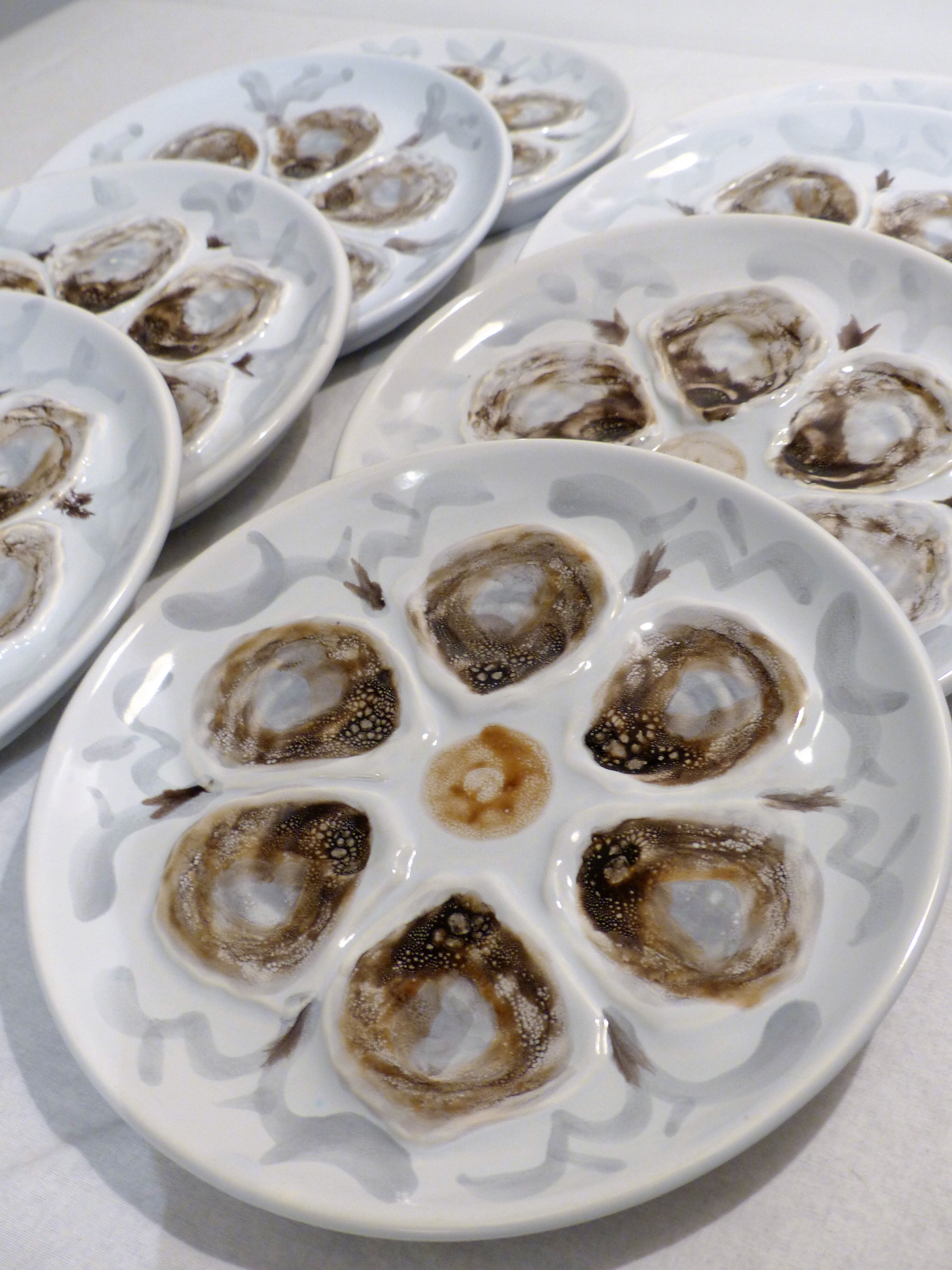 8 oyster plates St Amand