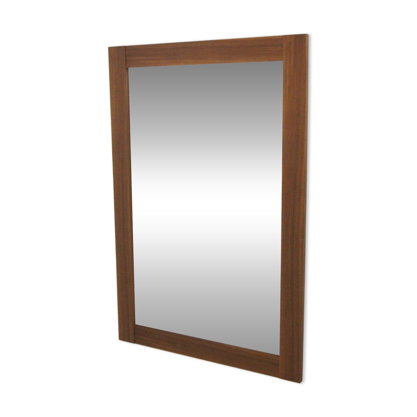 Miroir scandinave en noyer, Suède, 1960, 111cm x 75cm