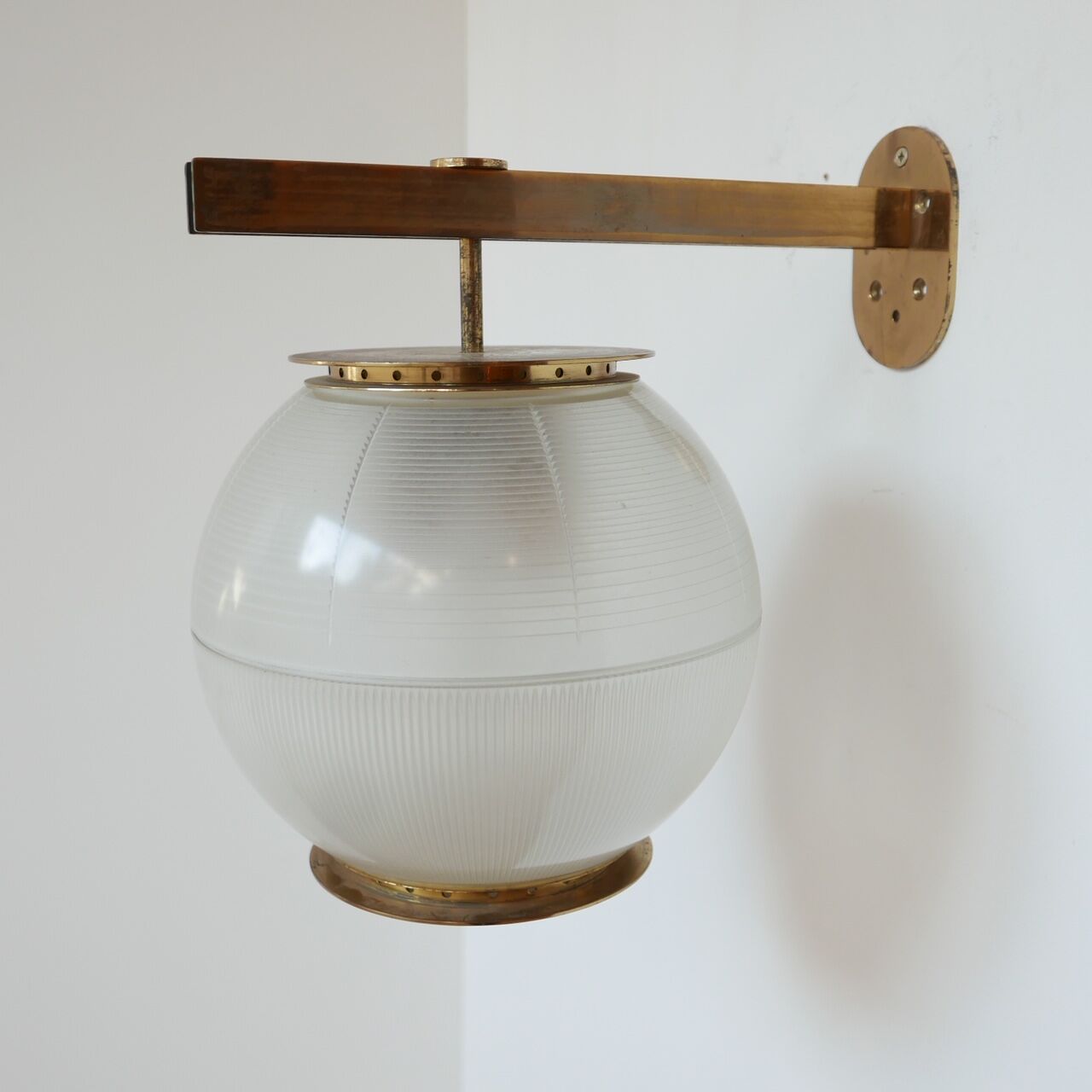 Ignazio Gardella LP7 Italian wall light