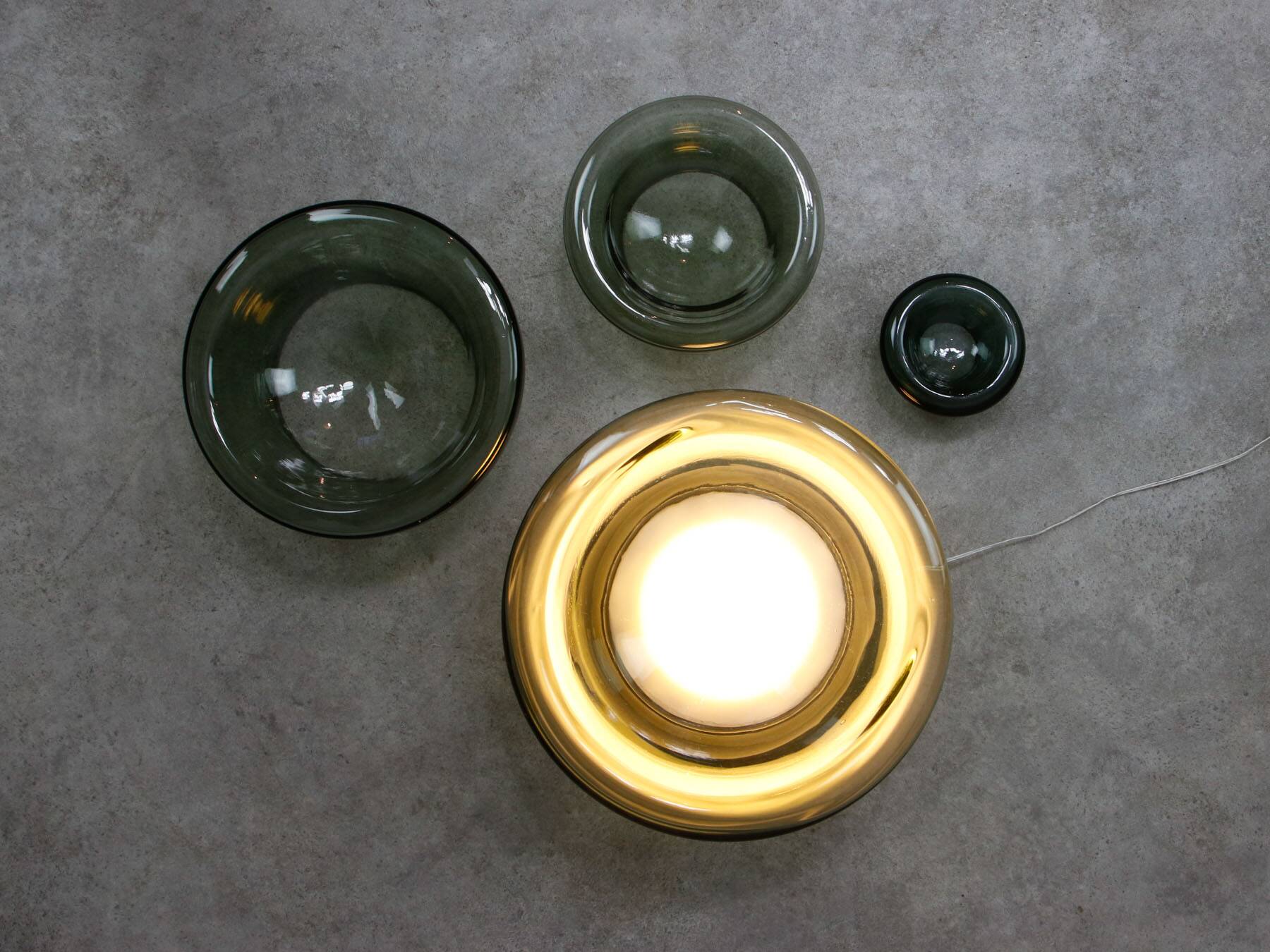 Lampe de table vintage italienne Cascade en verre fumé, années 1970