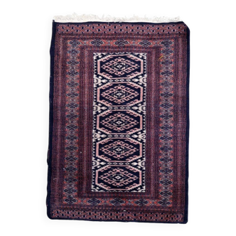 Tapis Boukhara ouzbek vintage fait main des années 1960 – petit tapis tribal en laine (65 cm x 95 cm)