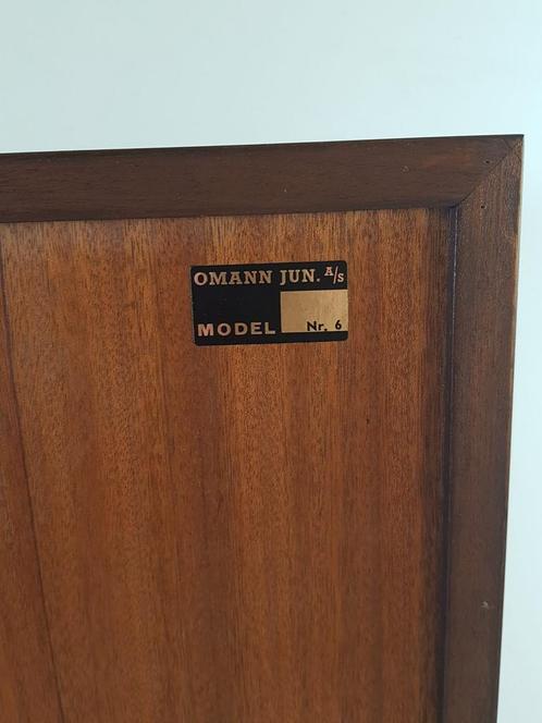Bibliothèque danoise Omann Jun en palissandre