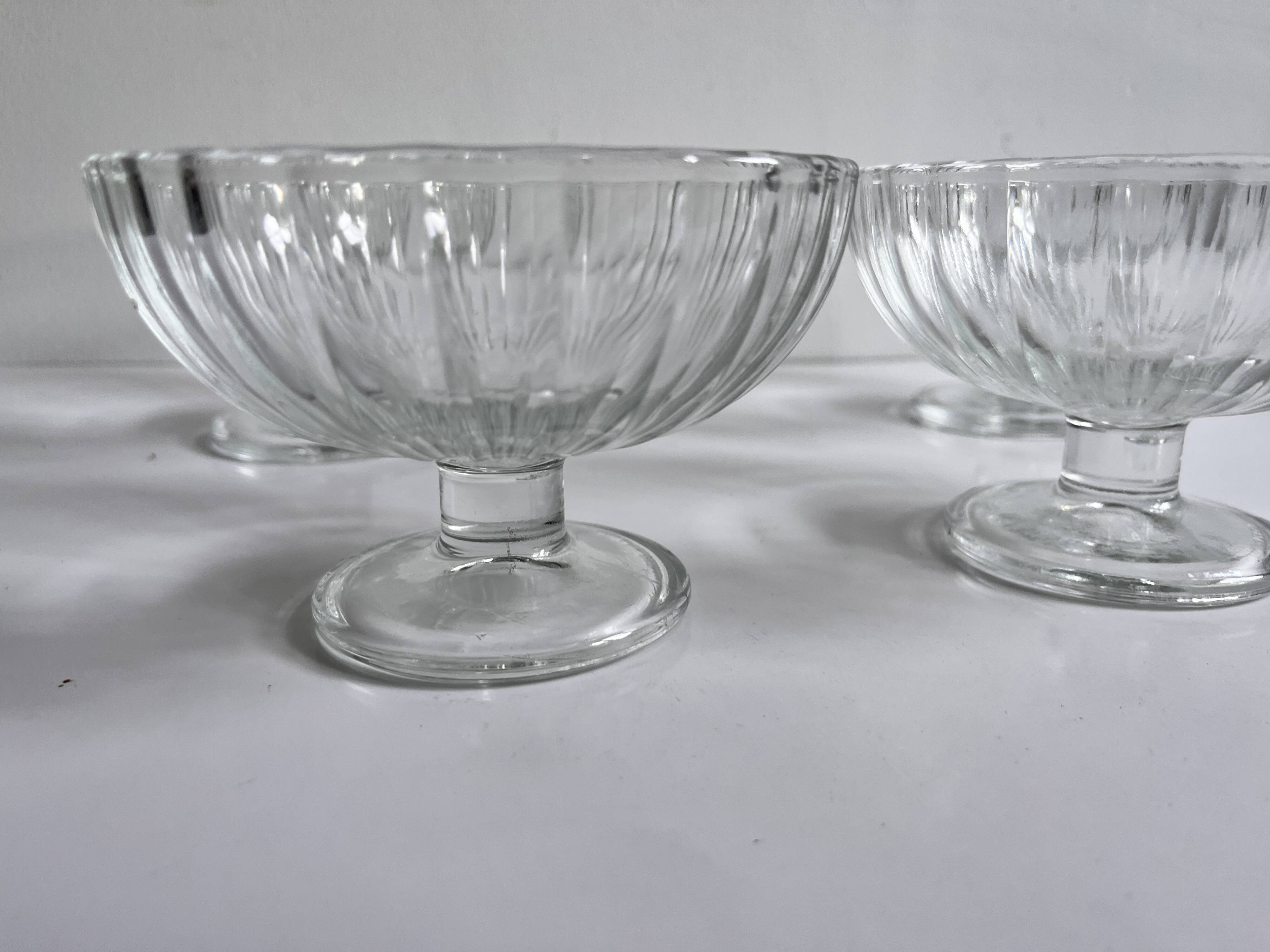Glass ice cream bowls