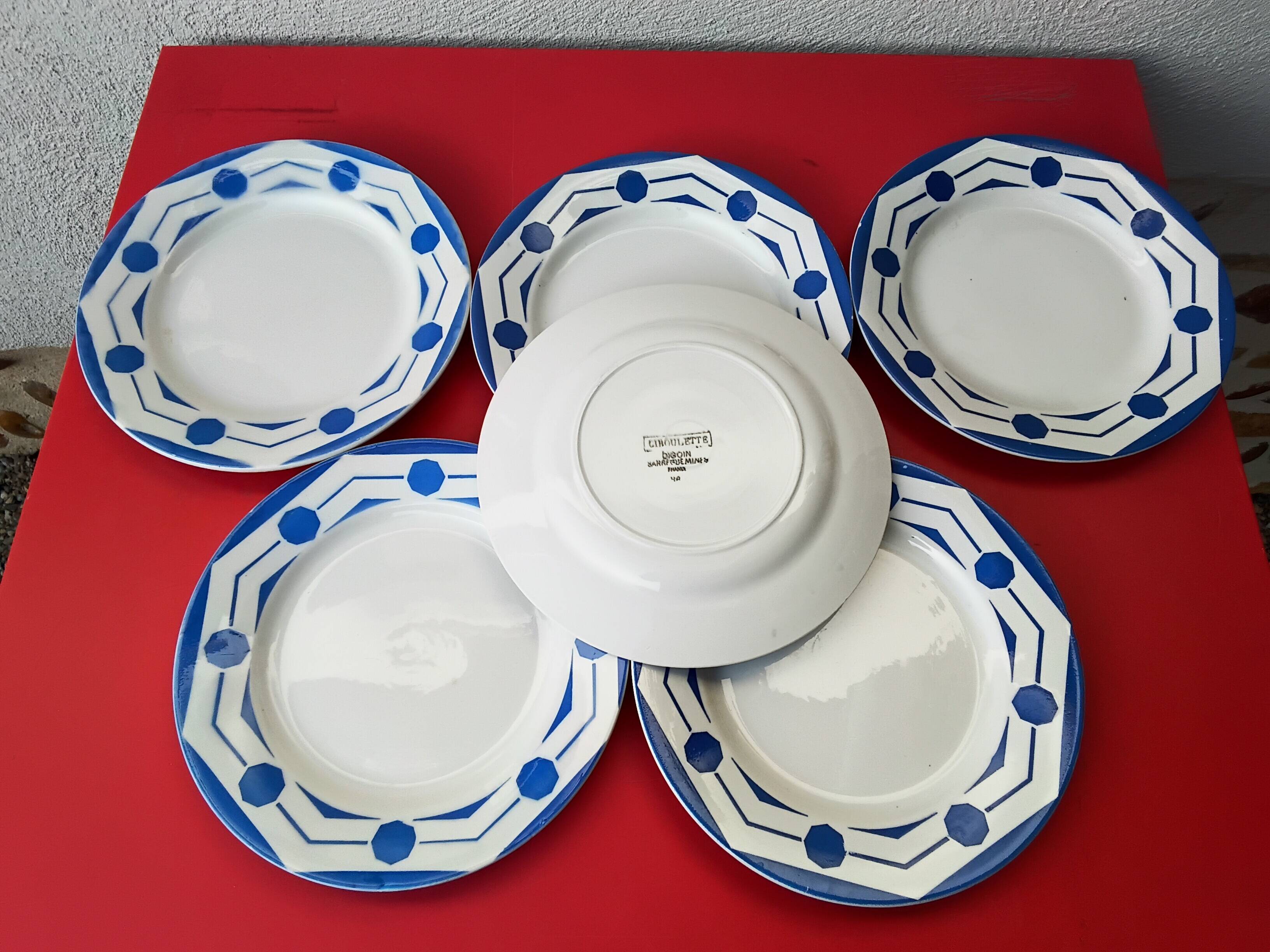 Lot of six flat plates from Digoin Sarreguemines