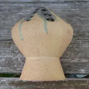 Pique fleurs vintage Poterie Accolay signé