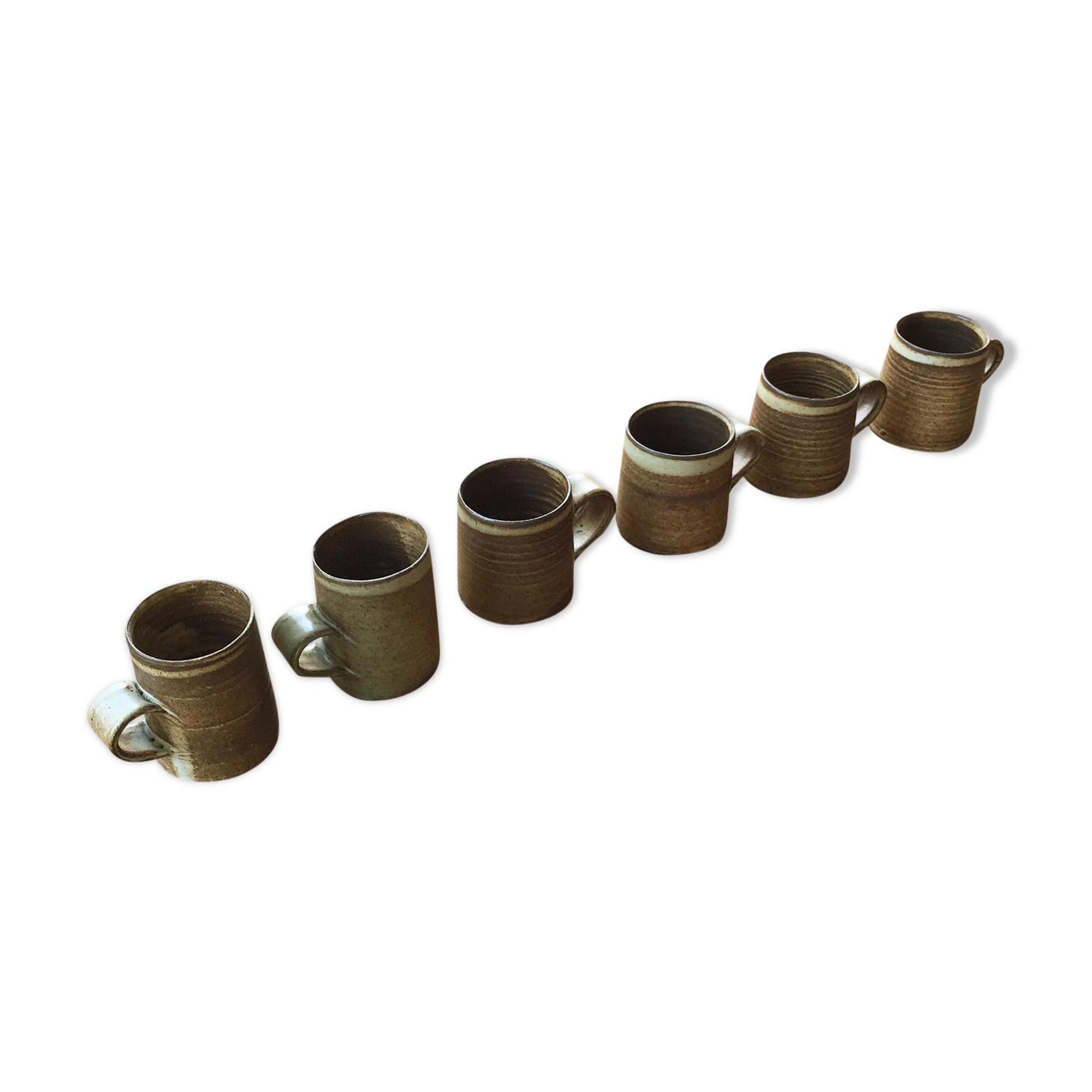 Lot 6 tasses grès