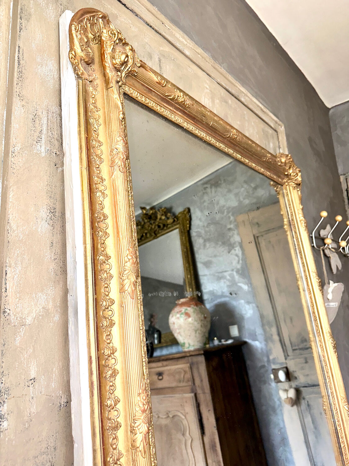 Restoration period mirror