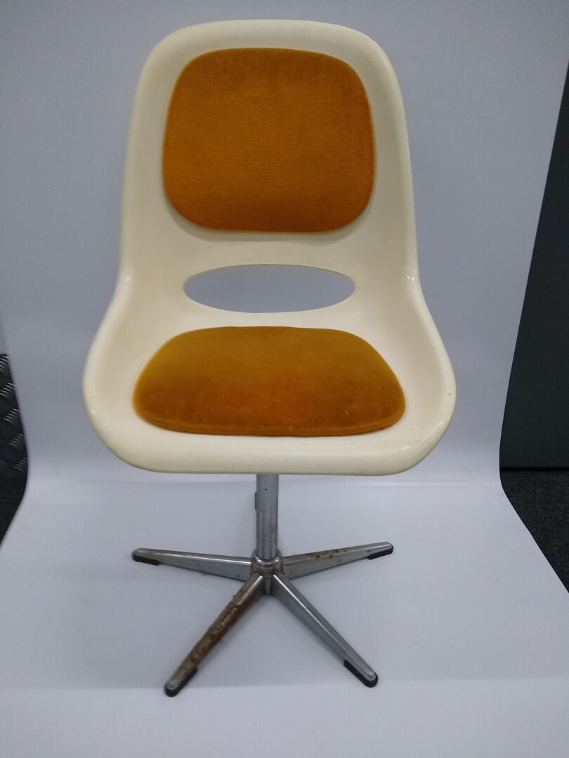 Chaise de l’ère spatiale des années 70