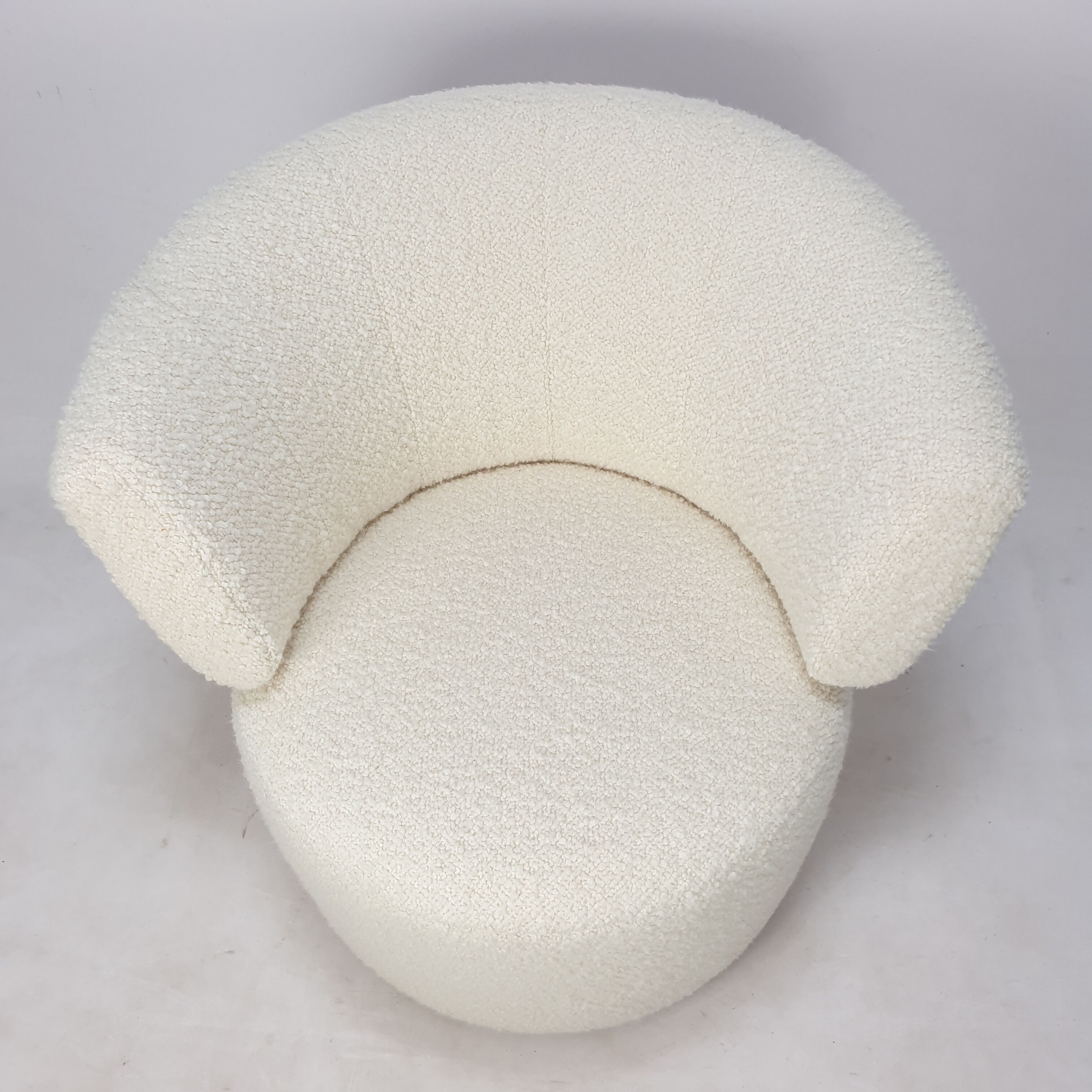 Ensemble de 2 chaises club et 1 pouf par rolf benz