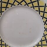 Set of 2 vintage plates with yellow and black geometric pattern, Sarreguemines Digoin style