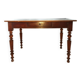 Desk with turned legs