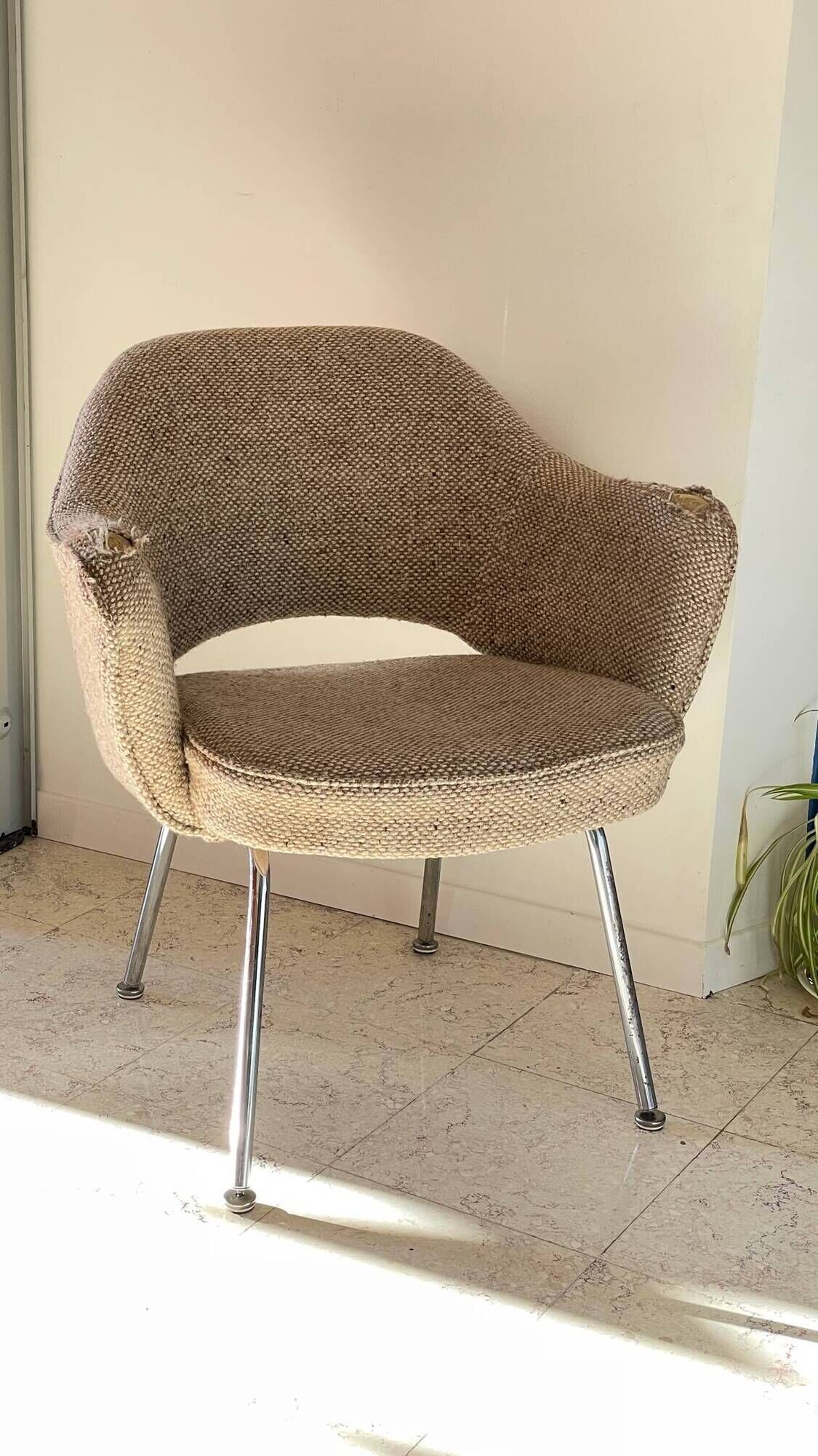 KNOLL ARMCHAIR 1970s