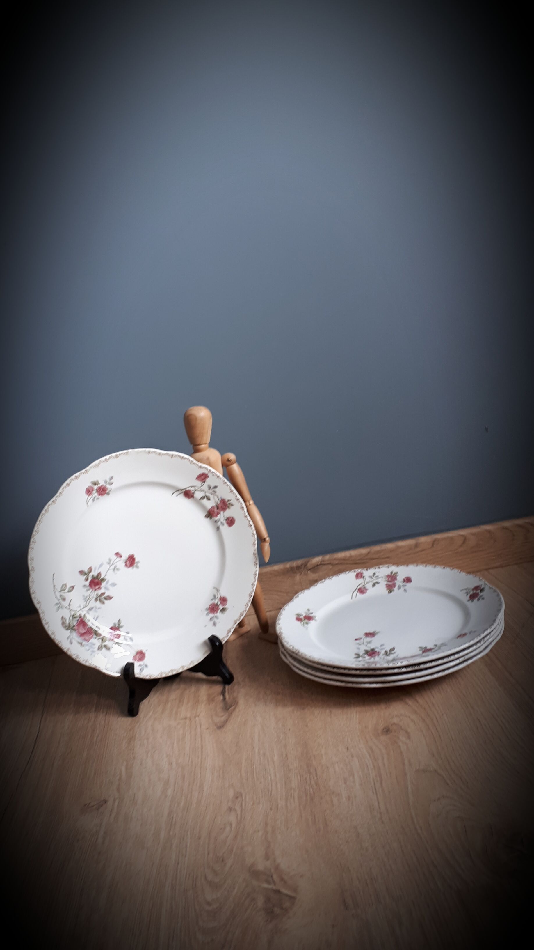 5 flat plates Iron Earth