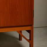 Børge Mogensen 'China' Cabinet (Model 232) in teak and brass, FDB Møbler Denmark