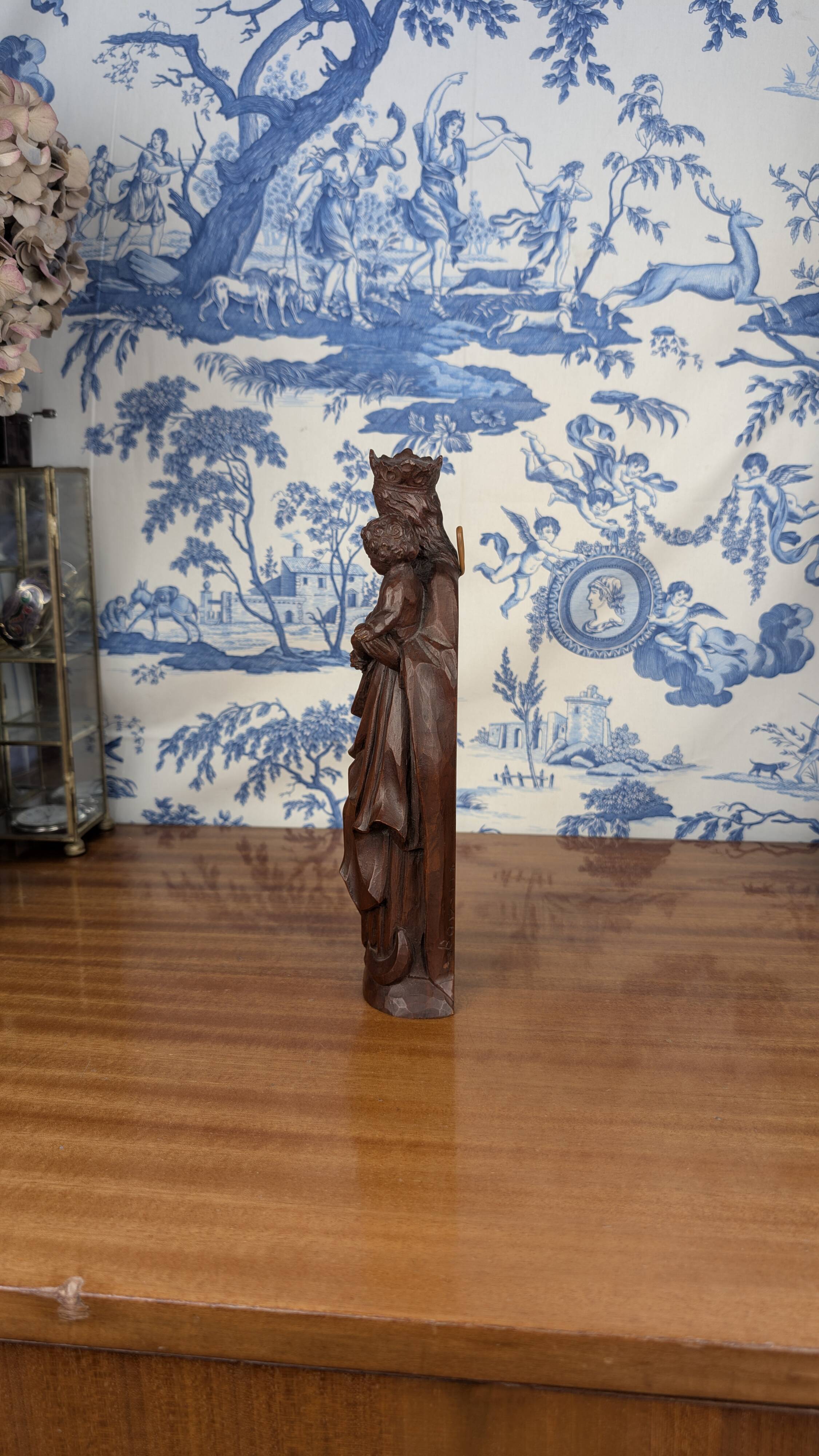 Virgin and Child in resin imitation patinated wood, Neo-Gothic style