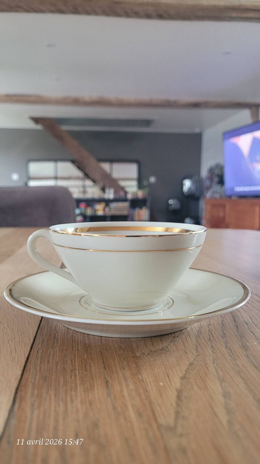 6 vintage Baudour Cerabel cups and saucers