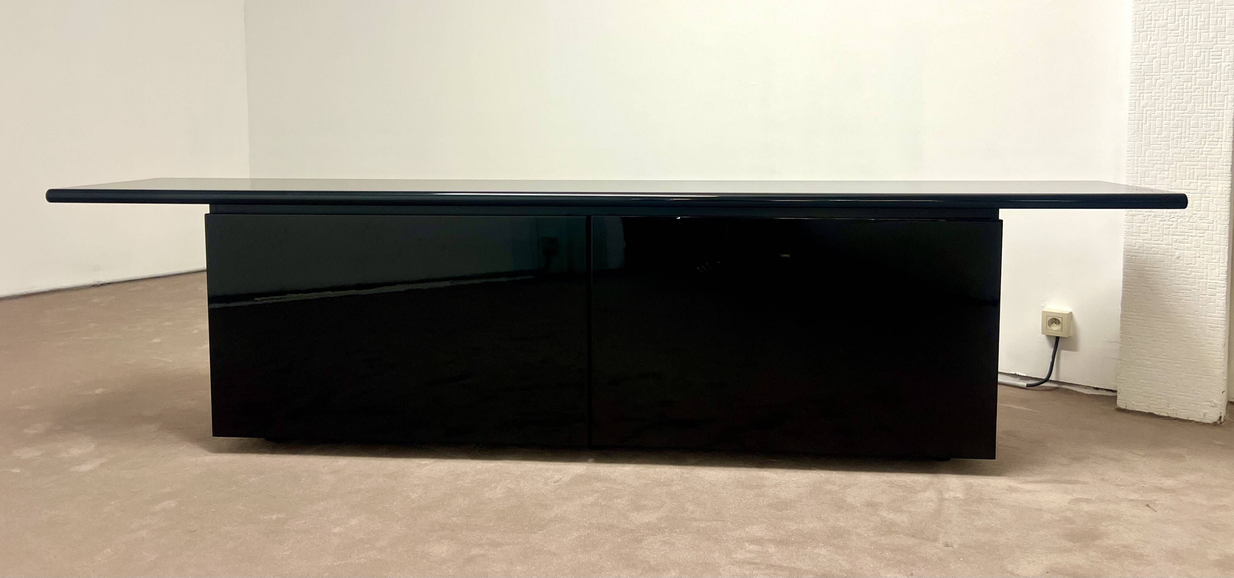 Enfilade "Sheraton" par Acerbis, Italie, années 1980
