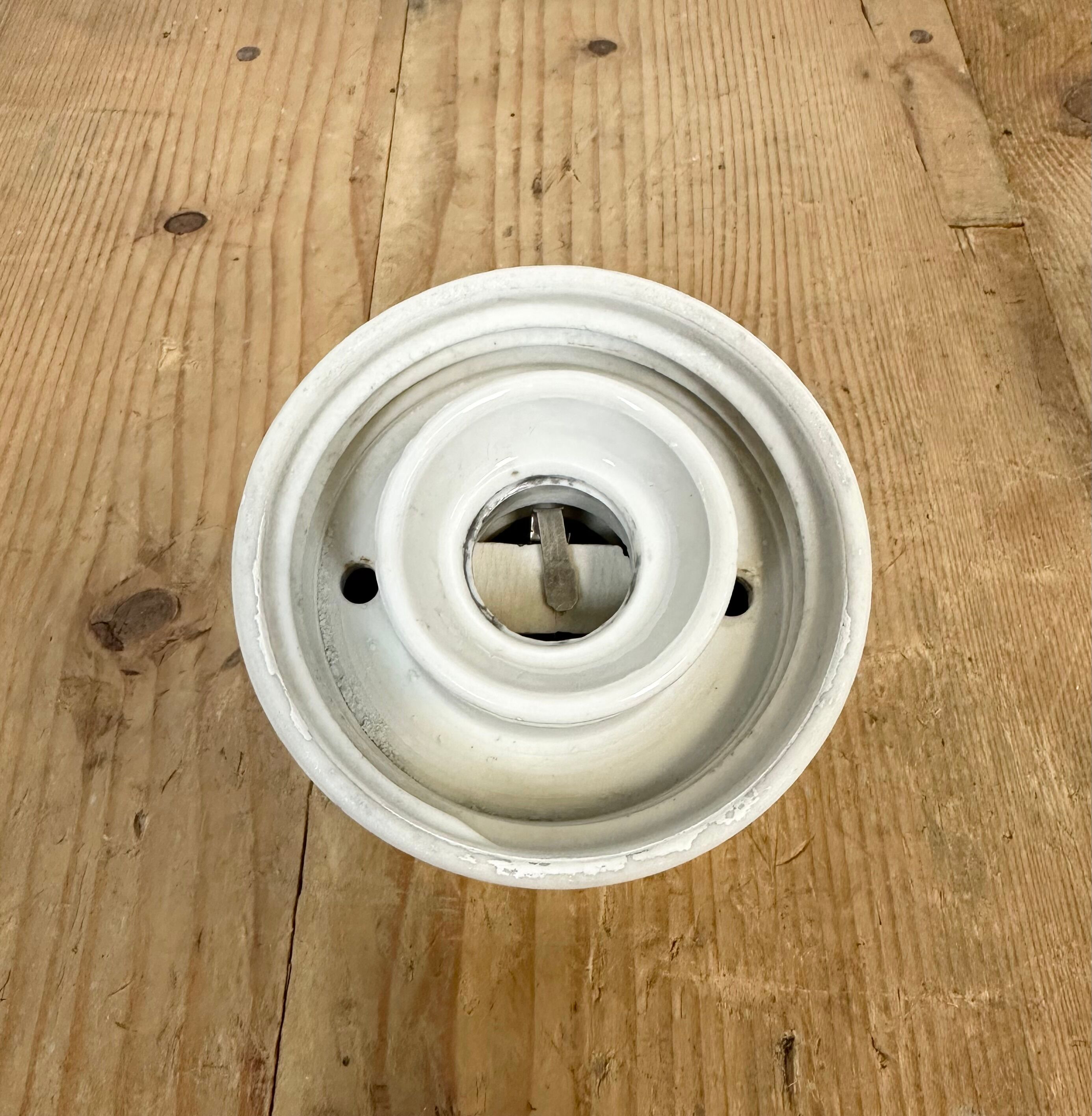 Applique murale en porcelaine blanche vintage, années 1970