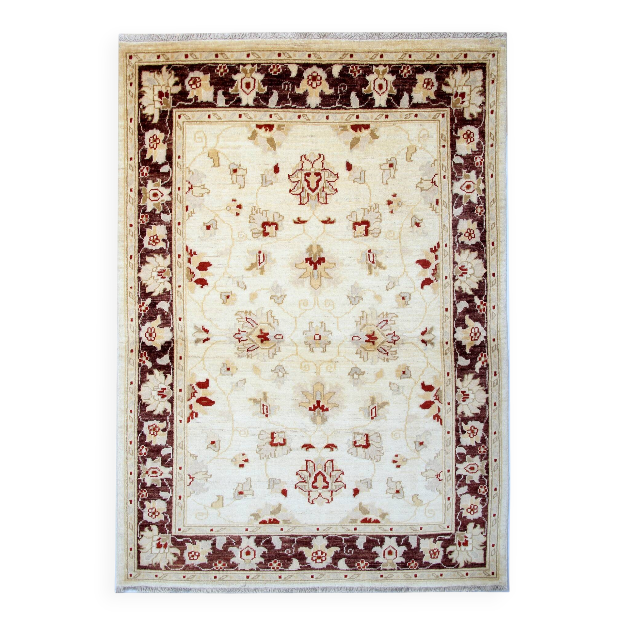 Tapis en laine crème et marron, style oriental traditionnel à motifs floraux, 106 x 150 cm