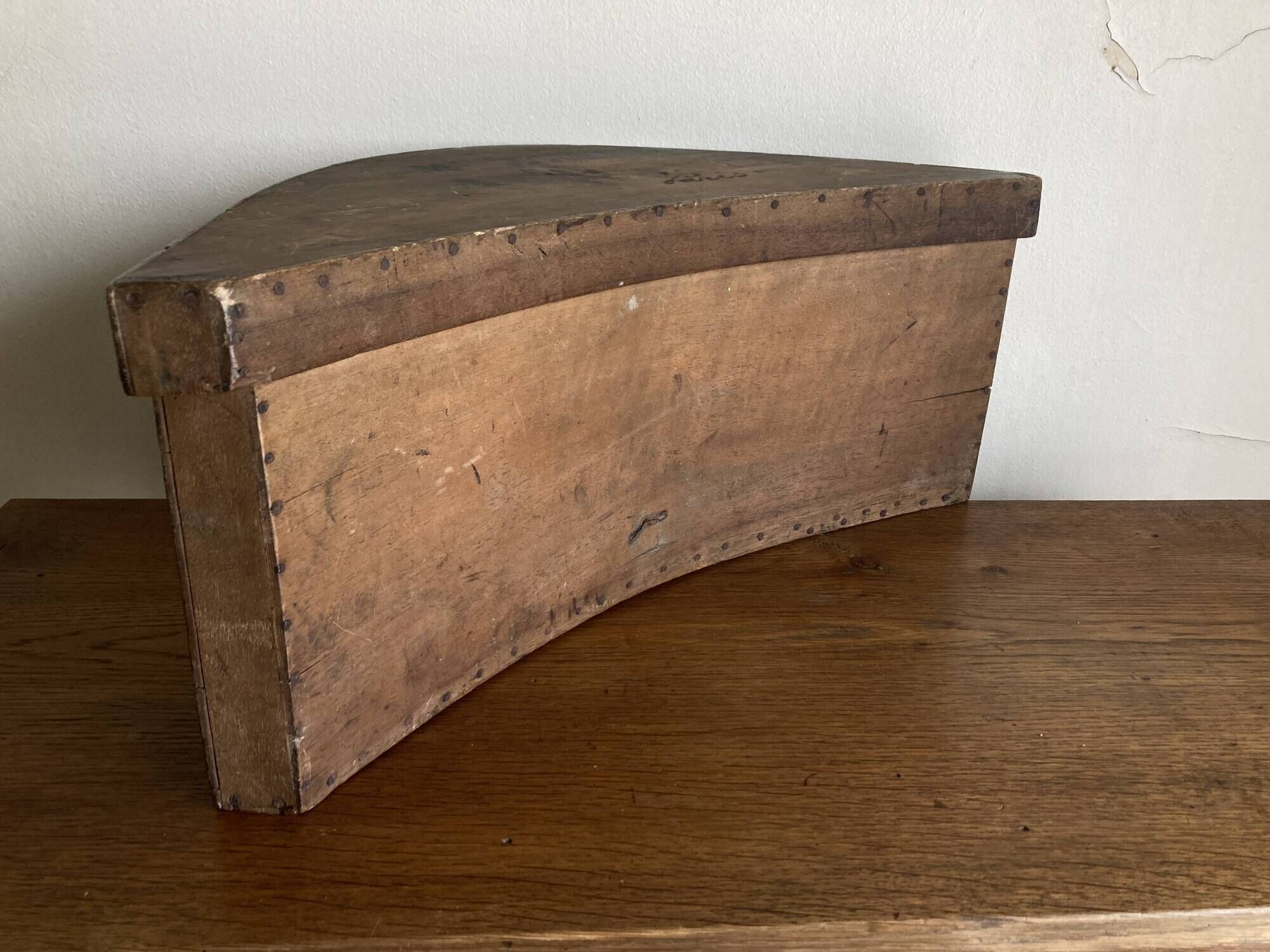 Neo-classical Empire box 1860 in curved wood shape XXL