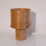 Lampe suedoise en bois 1970