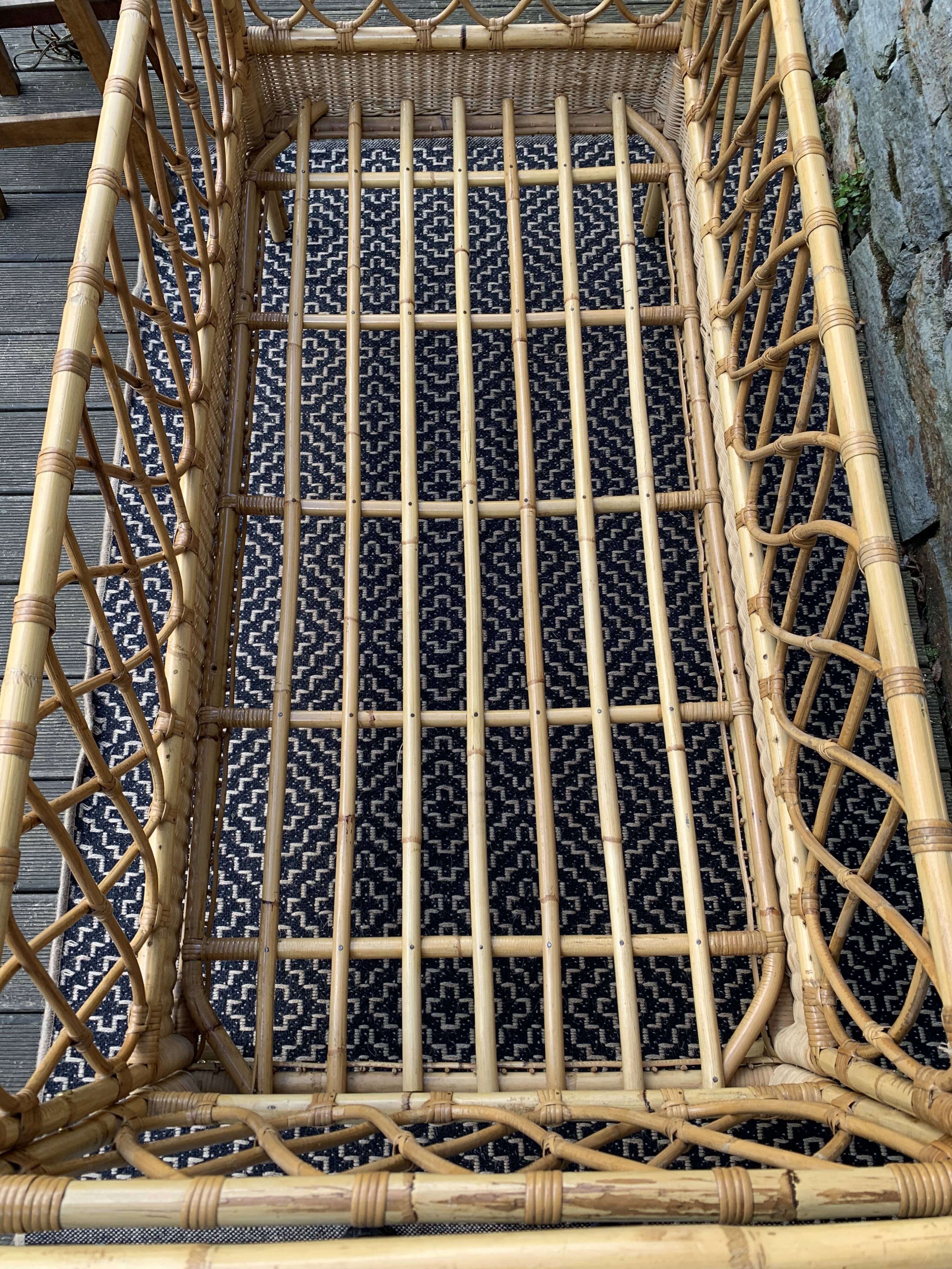 Rattan bed for children