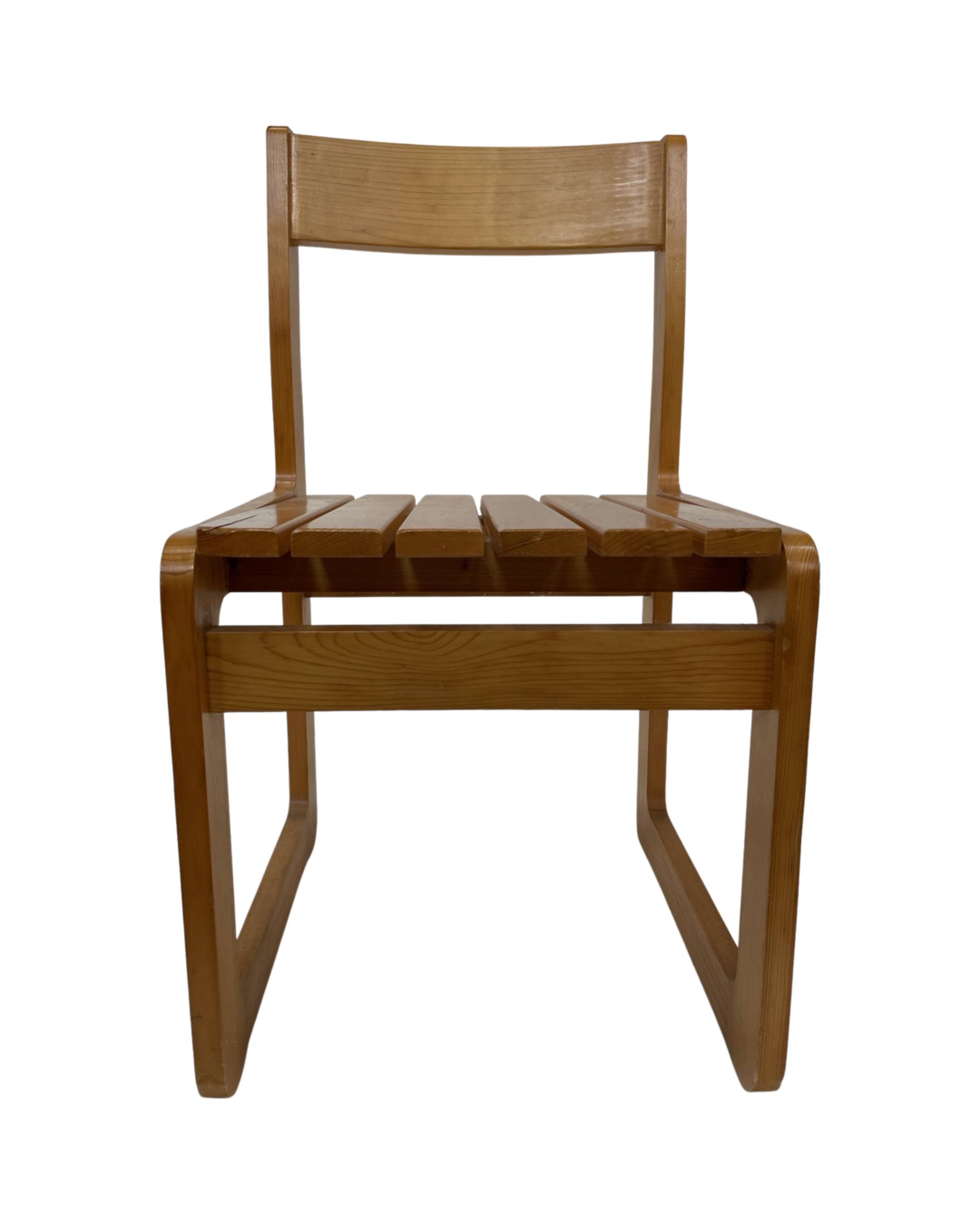 Vintage Pinewood dining chair 70's minimalist design