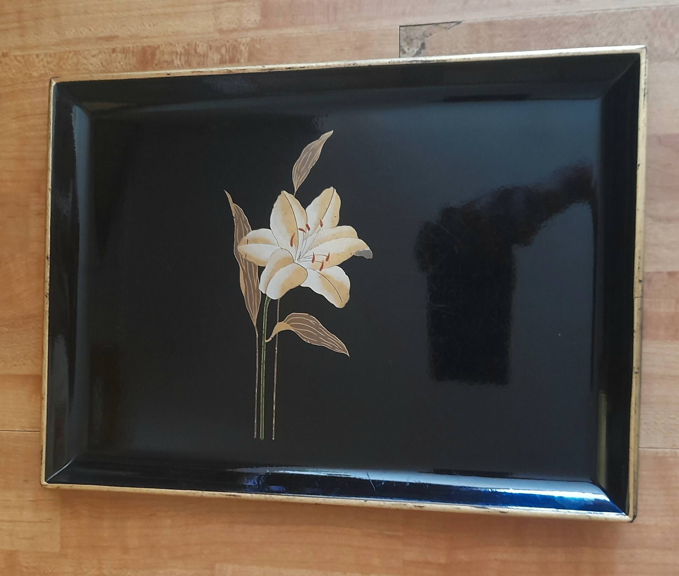 Vintage black lacquered tray - Melarti
