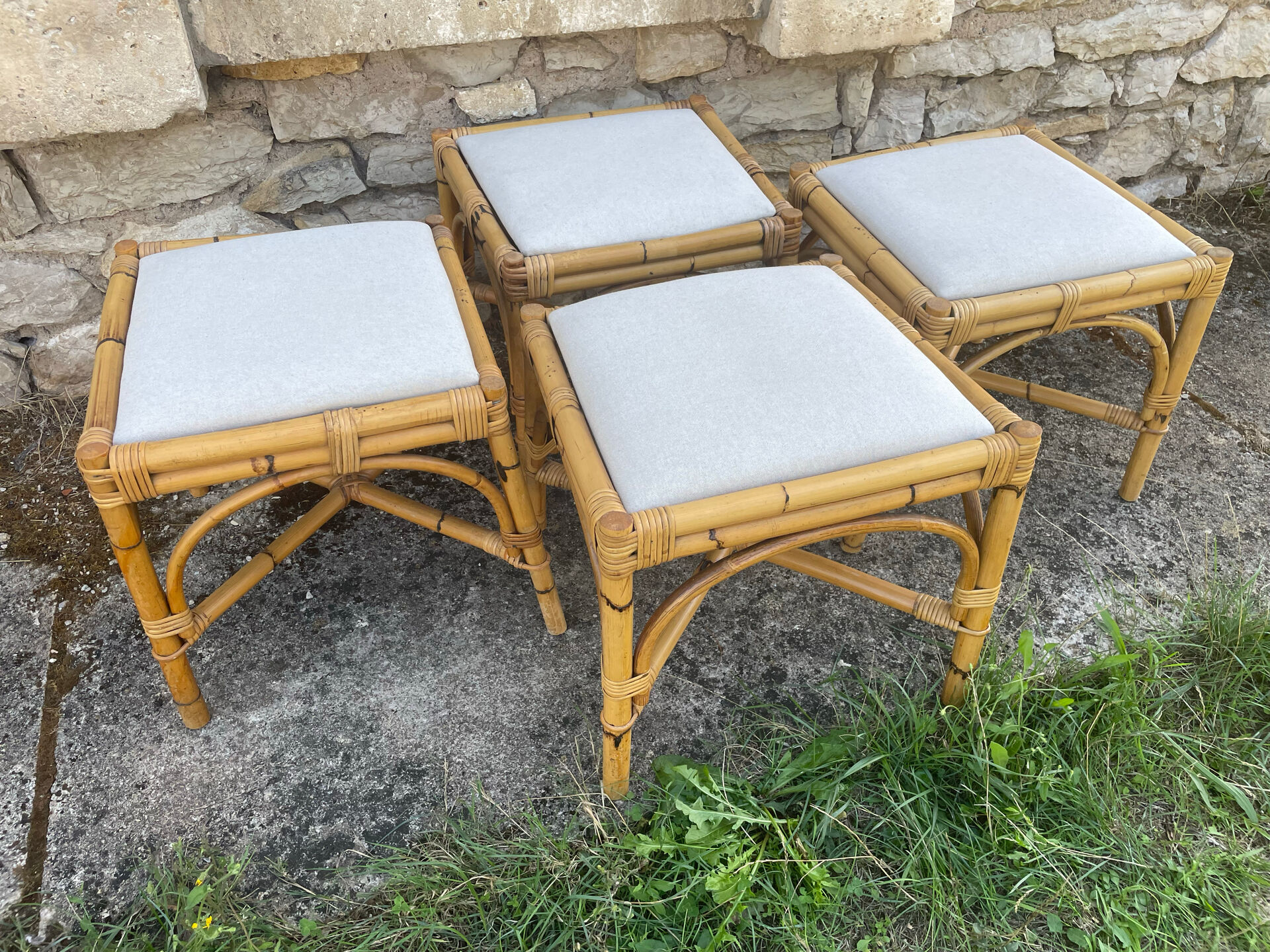 4 tabourets vintage bambou et rotin – années 60/70