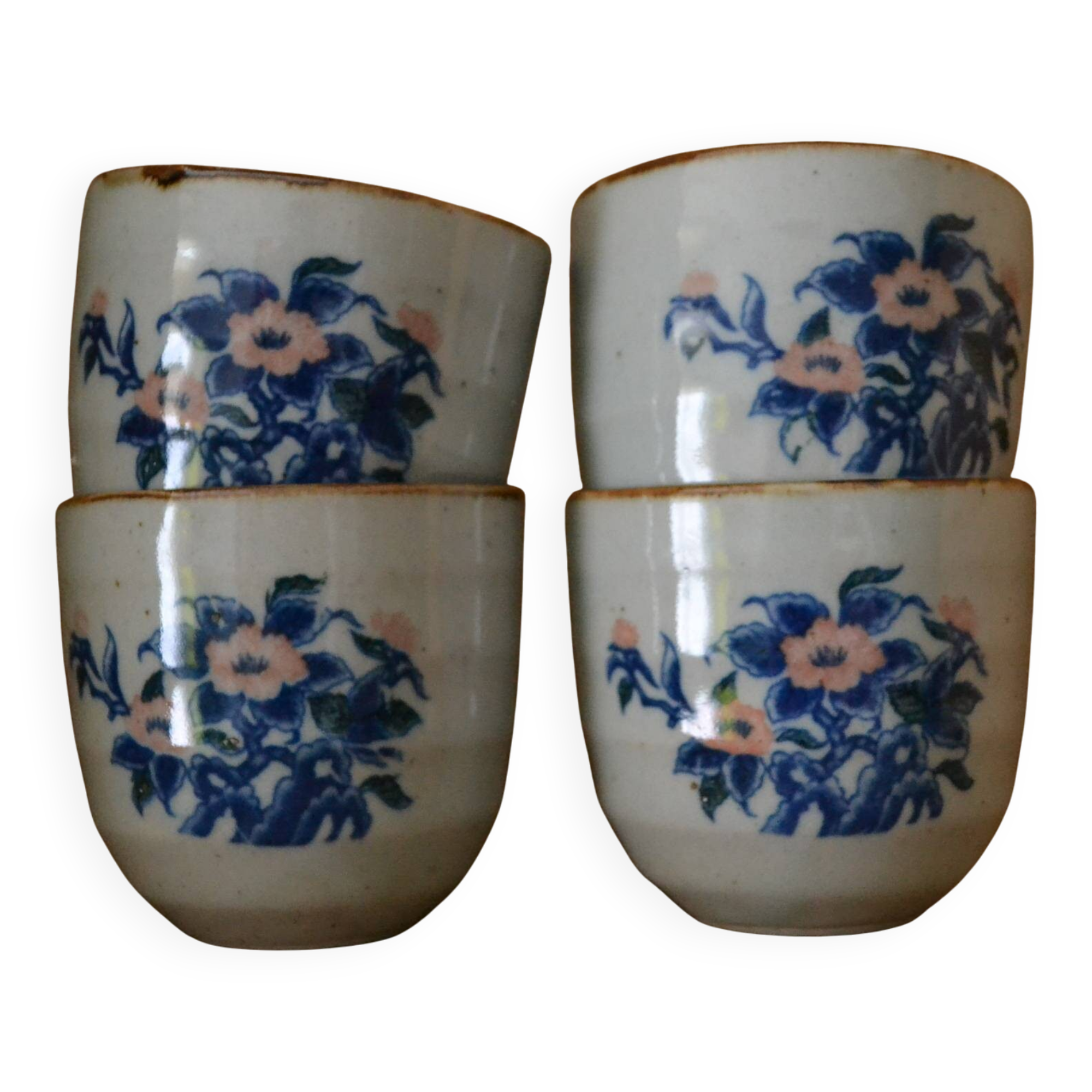 Set of 4 small stoneware tea bowls.
