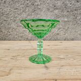 Coupelles en verre vert