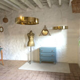 Round brass suspension