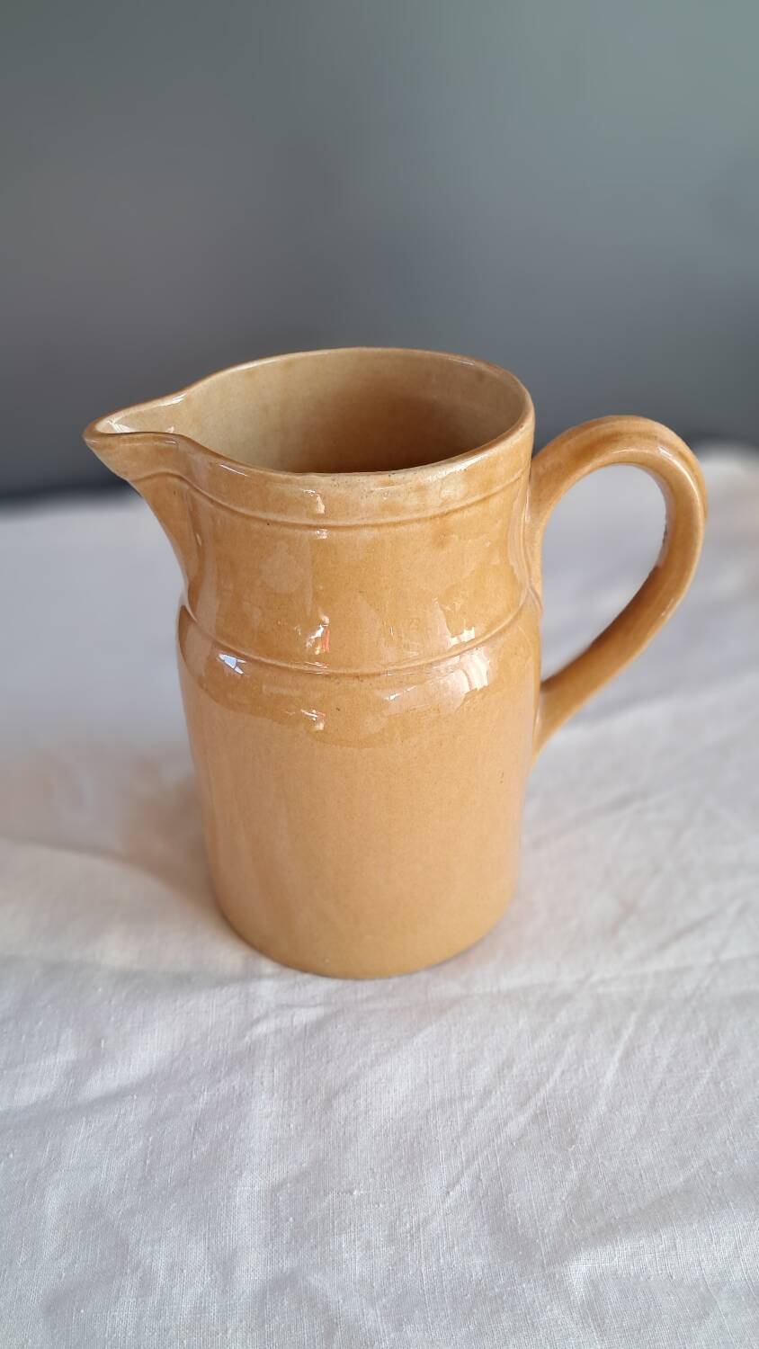 Glazed stoneware carafe