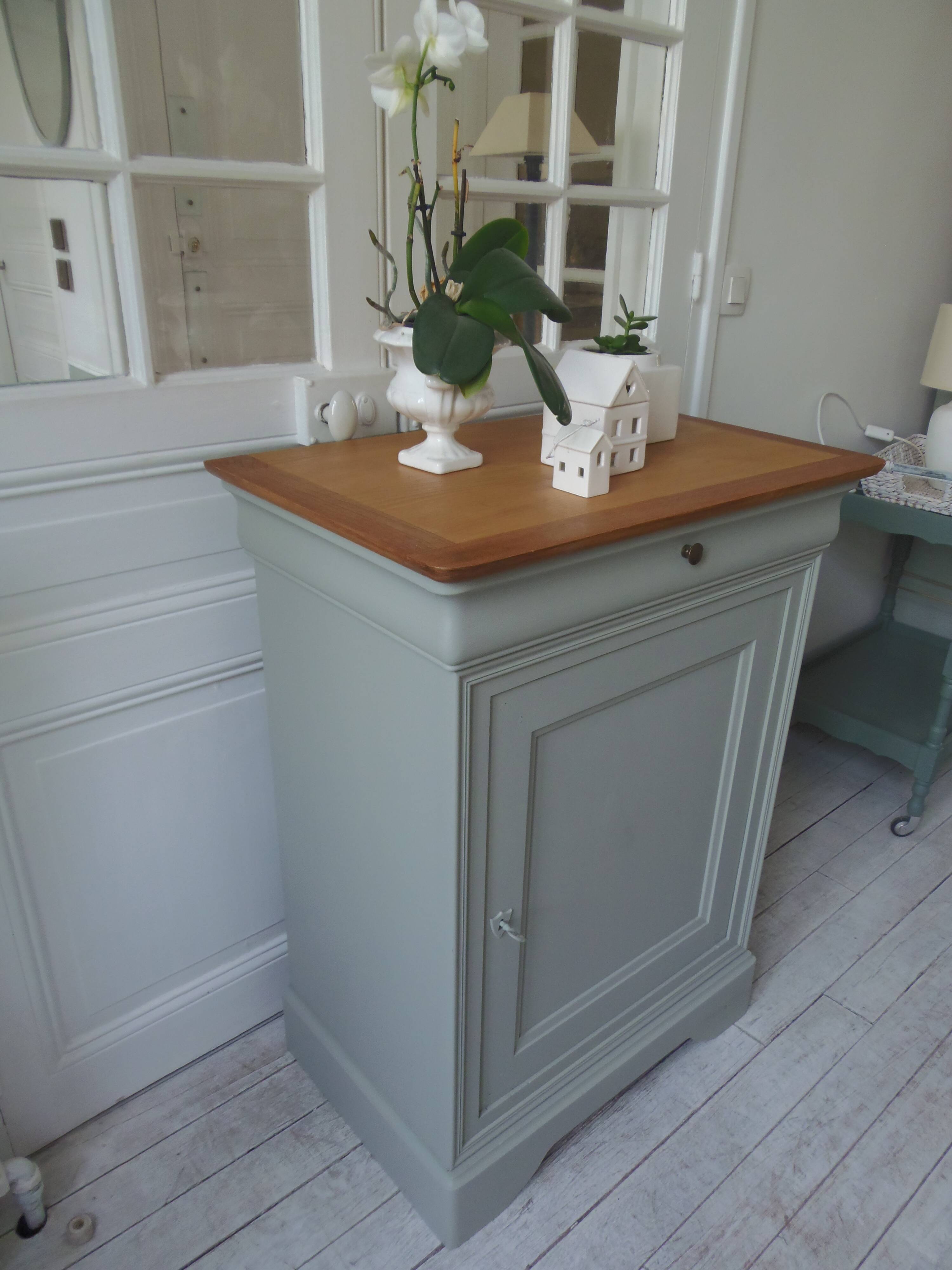 Beautifully crafted Louis Philippe style jam maker sublimated in verdigris, wooden top.