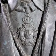 Bronze bust of a gentleman with knighthood order – Frantz Vermeylen, 1921