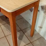 Bureau ou table d'appoint en formica