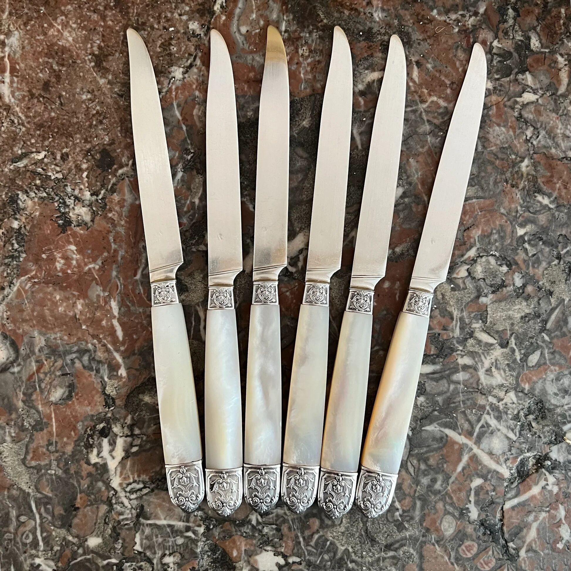 6 mother-of-pearl and sterling silver fruit knives, Hénin & Vivier (1891-1896)
