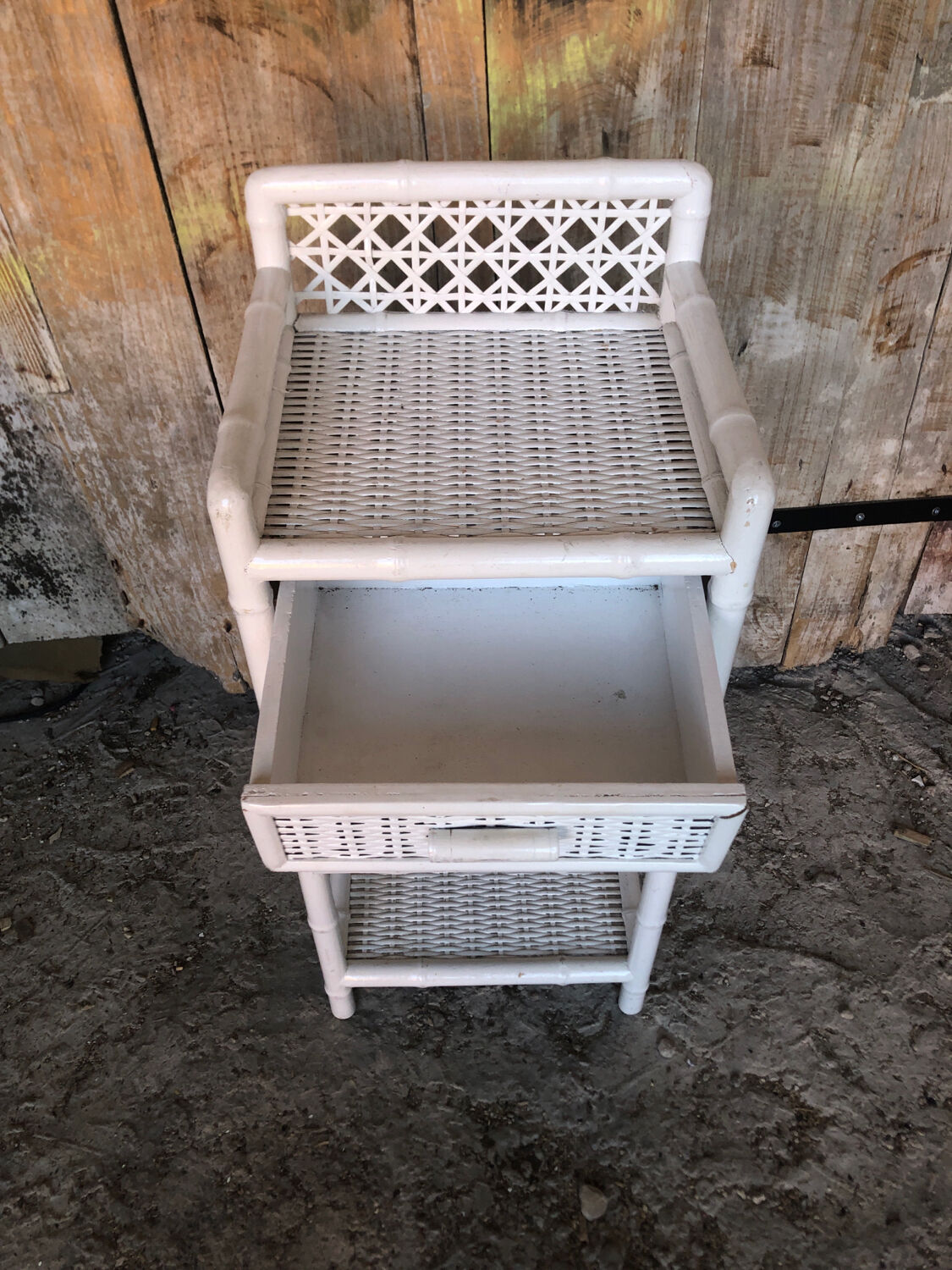 Lot 3 meubles commodes rotin blanc vintage