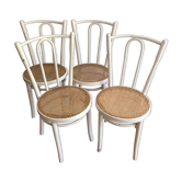 Quatre chaises bistrot vintage
